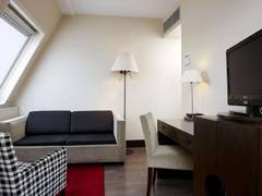 Zimmerbild 6