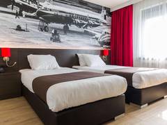 Zimmerbild 4