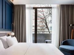 Zimmerbild 4