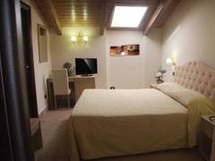 Zimmerbild 12