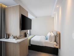 Zimmerbild 8