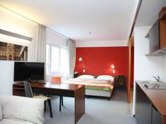 Zimmerbild 13