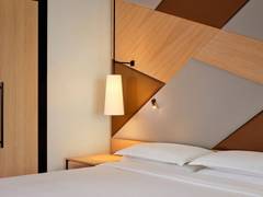 Zimmerbild 6