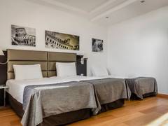 Zimmerbild 23