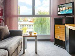 Zimmerbild 6