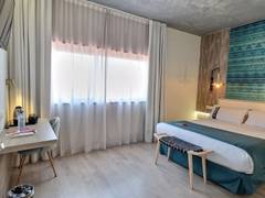 Zimmerbild 13