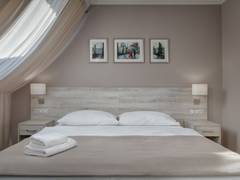 Zimmerbild 12