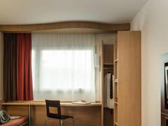 Zimmerbild 7