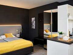 Zimmerbild 11