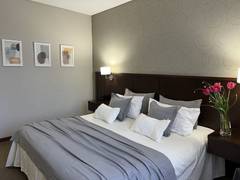 Zimmerbild 6