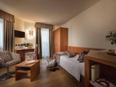 Zimmerbild 8