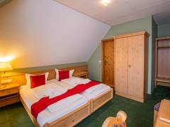 Zimmerbild 8