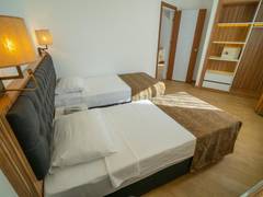 Zimmerbild 9