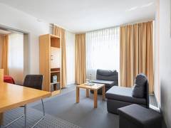 Zimmerbild 12