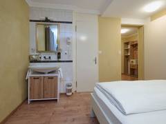 Zimmerbild 11