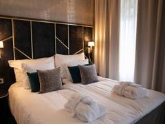Zimmerbild 12
