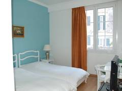 Zimmerbild 6