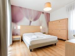 Zimmerbild 8