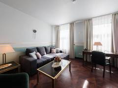 Zimmerbild 6