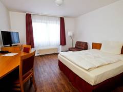 Zimmerbild 6
