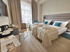 Zimmerbild 4