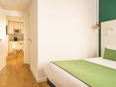 Zimmerbild 8
