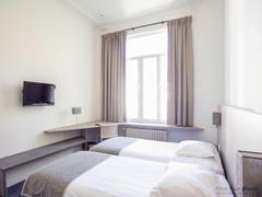 Zimmerbild 9