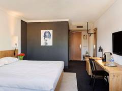 Zimmerbild 6