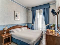 Zimmerbild 9