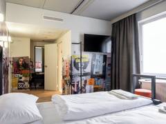 Zimmerbild 7