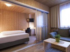 Zimmerbild 4