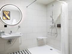 Zimmerbild 23