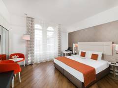 Zimmerbild 9