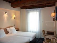 Zimmerbild 8