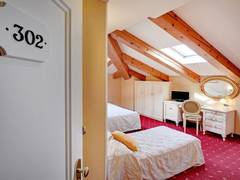 Zimmerbild 9
