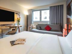 Zimmerbild 11