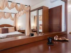 Zimmerbild 8