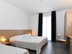 Zimmerbild 12