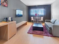 Zimmerbild 5