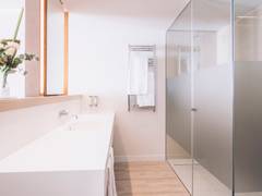 Zimmerbild 46
