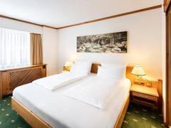 Zimmerbild 4