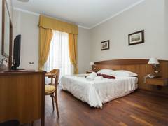 Zimmerbild 8