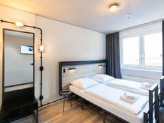 Zimmerbild 6