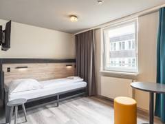 Zimmerbild 5