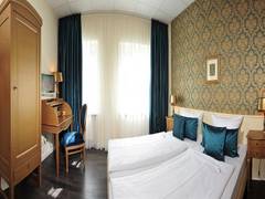 Zimmerbild 4