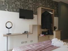 Zimmerbild 13