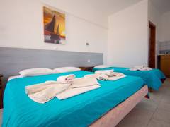 Zimmerbild 8