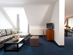 Zimmerbild 10