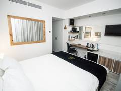 Zimmerbild 4