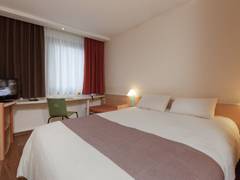 Zimmerbild 4